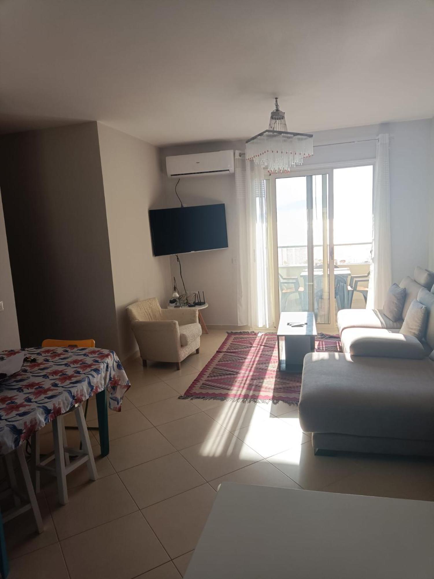 Guidus Apartment Vlorë Exteriör bild