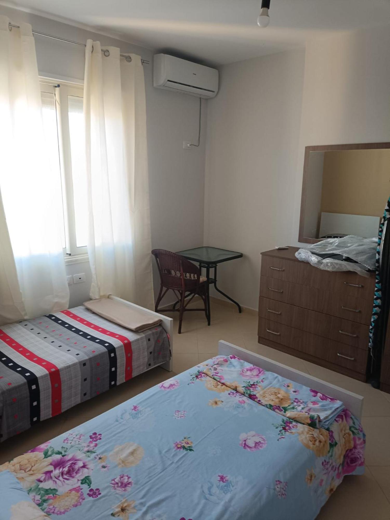 Guidus Apartment Vlorë Exteriör bild