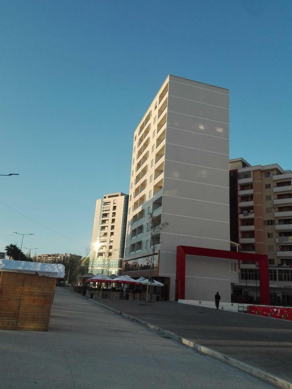 Guidus Apartment Vlorë Exteriör bild